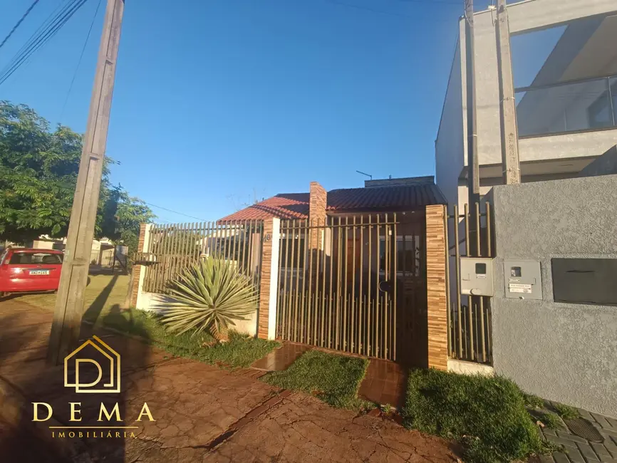 Foto 2 de Casa com 2 quartos à venda, 47m2 em Toledo - PR