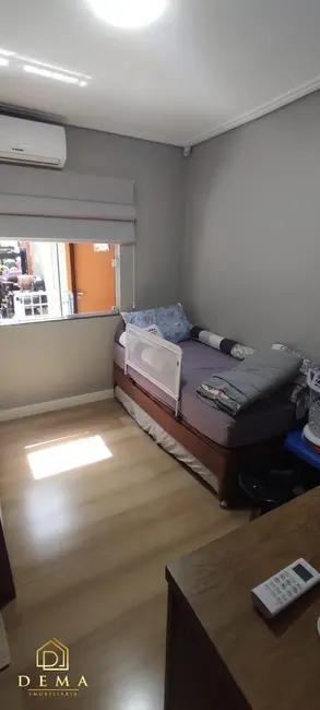 Foto 9 de Casa à venda em Jardim Pancera, Toledo - PR