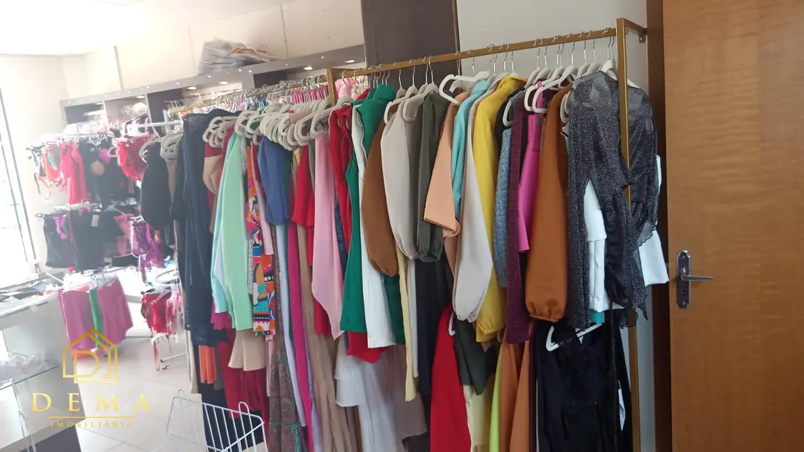 Foto 2 de Loja à venda em Toledo - PR