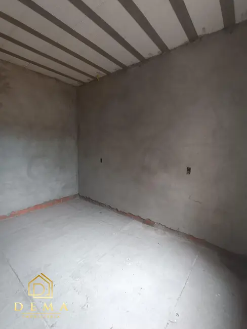 Casa com 2 quartos à venda em São Francisco, Toledo - PR - imagem 6 Foto 6 de Casa com 2 quartos à venda em São Francisco, Toledo - PR