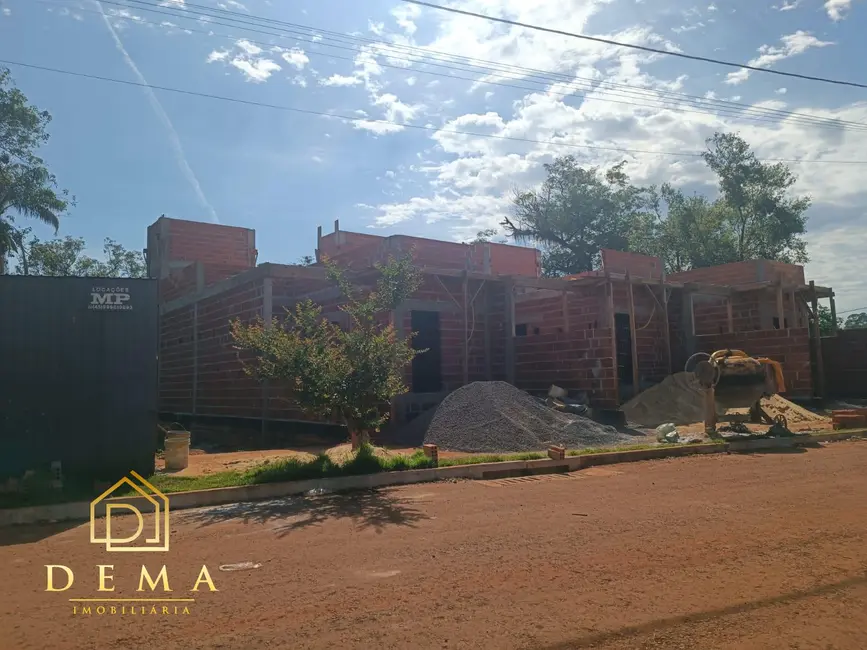 Foto 5 de Casa com 2 quartos à venda, 51m2 em Vila Pioneiro, Toledo - PR