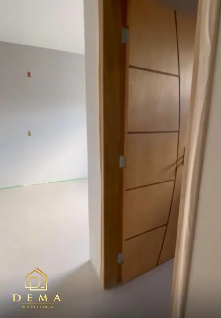 Foto 8 de Casa com 2 quartos à venda, 62m2 em Vila Pioneiro, Toledo - PR