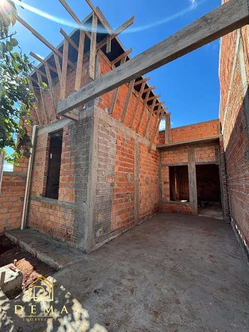 Casa com 2 quartos à venda, 46m2 em Jardim Coopagro, Toledo - PR - imagem 6 Foto 6 de Casa com 2 quartos à venda, 46m2 em Jardim Coopagro, Toledo - PR