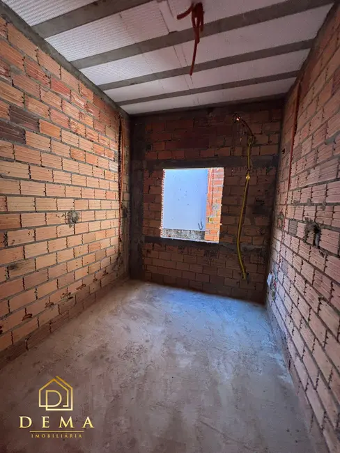 Casa com 2 quartos à venda, 46m2 em Jardim Coopagro, Toledo - PR - imagem 8 Foto 8 de Casa com 2 quartos à venda, 46m2 em Jardim Coopagro, Toledo - PR