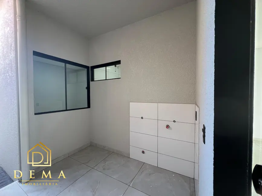Casa com 3 quartos à venda, 68m2 em Pinheirinho, Toledo - PR - imagem 8 Foto 8 de Casa com 3 quartos à venda, 68m2 em Pinheirinho, Toledo - PR