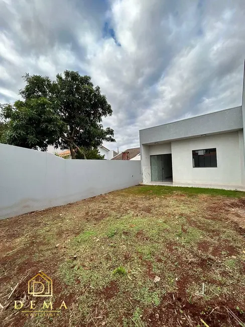 Foto 4 de Casa com 2 quartos à venda, 90m2 em Jardim Planalto, Toledo - PR