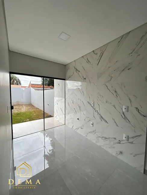 Foto 8 de Casa com 2 quartos à venda, 90m2 em Jardim Planalto, Toledo - PR
