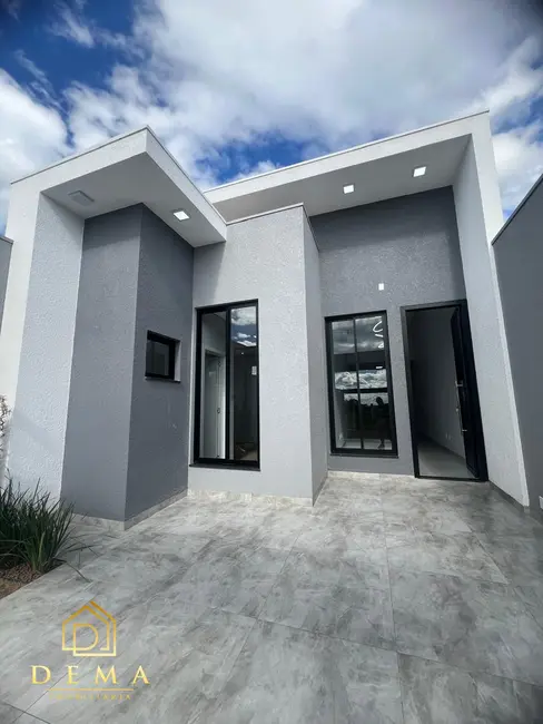 Casa com 2 quartos à venda, 103m2 em Vila Becker, Toledo - PR - imagem 4 Foto 4 de Casa com 2 quartos à venda, 103m2 em Vila Becker, Toledo - PR