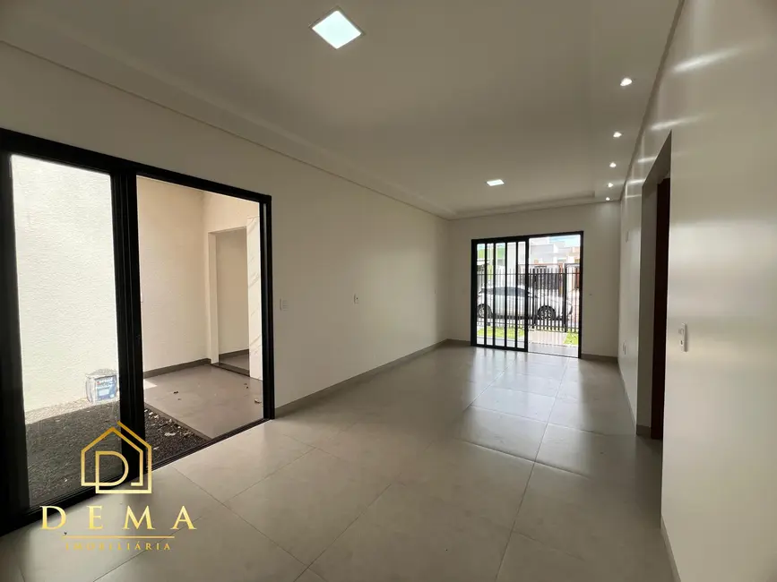 Casa com 1 quarto à venda, 71m2 em Jardim Coopagro, Toledo - PR - imagem 5 Foto 5 de Casa com 1 quarto à venda, 71m2 em Jardim Coopagro, Toledo - PR