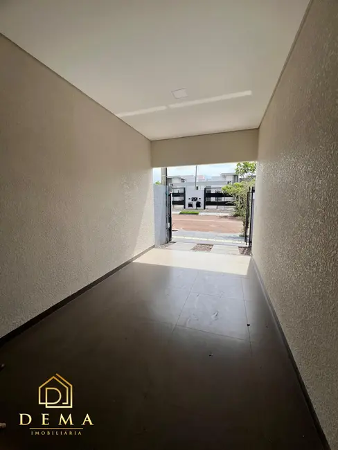 Casa com 2 quartos à venda, 52m2 em Jardim Coopagro, Toledo - PR - imagem 2 Foto 2 de Casa com 2 quartos à venda, 52m2 em Jardim Coopagro, Toledo - PR