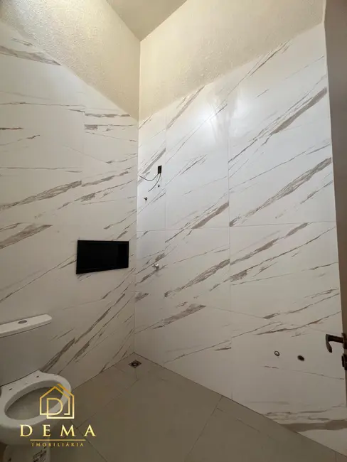 Casa com 2 quartos à venda, 52m2 em Jardim Coopagro, Toledo - PR - imagem 5 Foto 5 de Casa com 2 quartos à venda, 52m2 em Jardim Coopagro, Toledo - PR