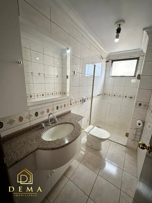 Foto 5 de Apartamento com 2 quartos à venda e para alugar, 113m2 em Centro, Toledo - PR
