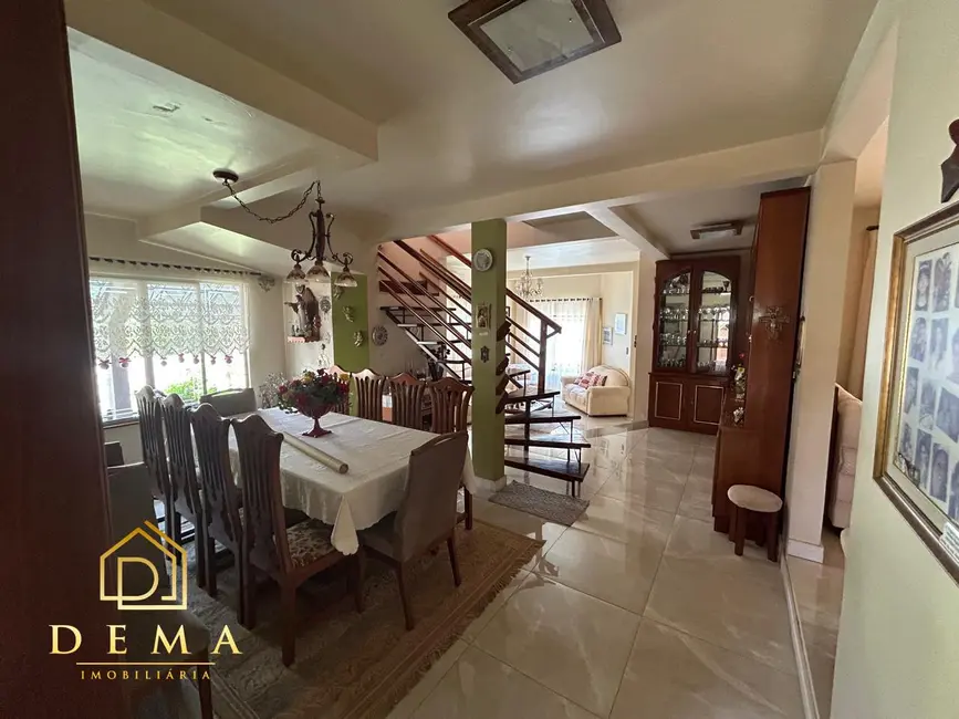 Casa com 2 quartos à venda, 370m2 em Jardim La Salle, Toledo - PR - imagem 6 Foto 6 de Casa com 2 quartos à venda, 370m2 em Jardim La Salle, Toledo - PR