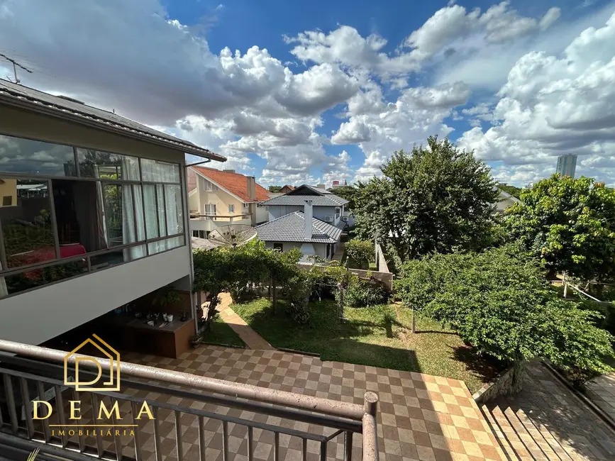 Casa com 2 quartos à venda, 370m2 em Jardim La Salle, Toledo - PR - imagem 4 Foto 4 de Casa com 2 quartos à venda, 370m2 em Jardim La Salle, Toledo - PR