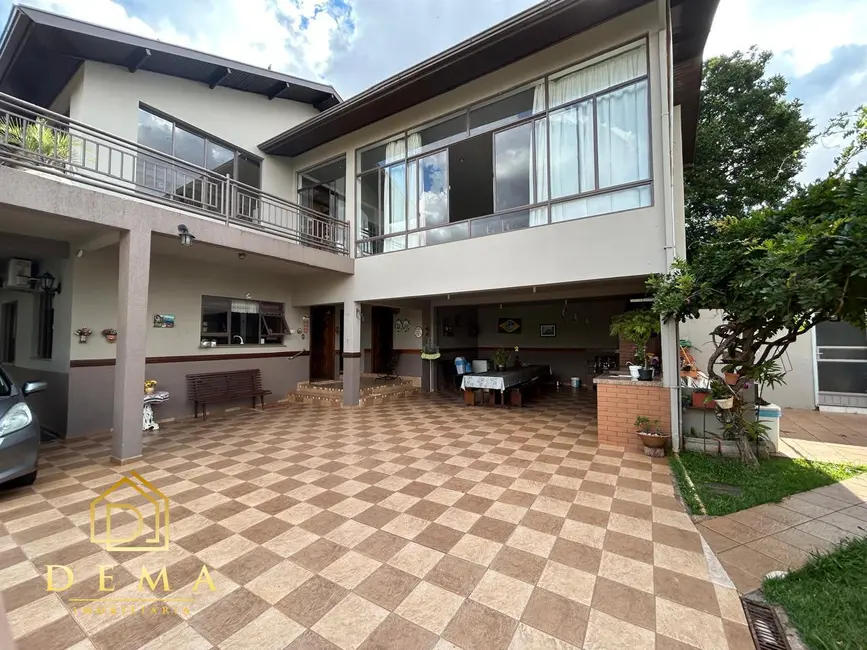 Casa com 2 quartos à venda, 370m2 em Jardim La Salle, Toledo - PR - imagem 5 Foto 5 de Casa com 2 quartos à venda, 370m2 em Jardim La Salle, Toledo - PR