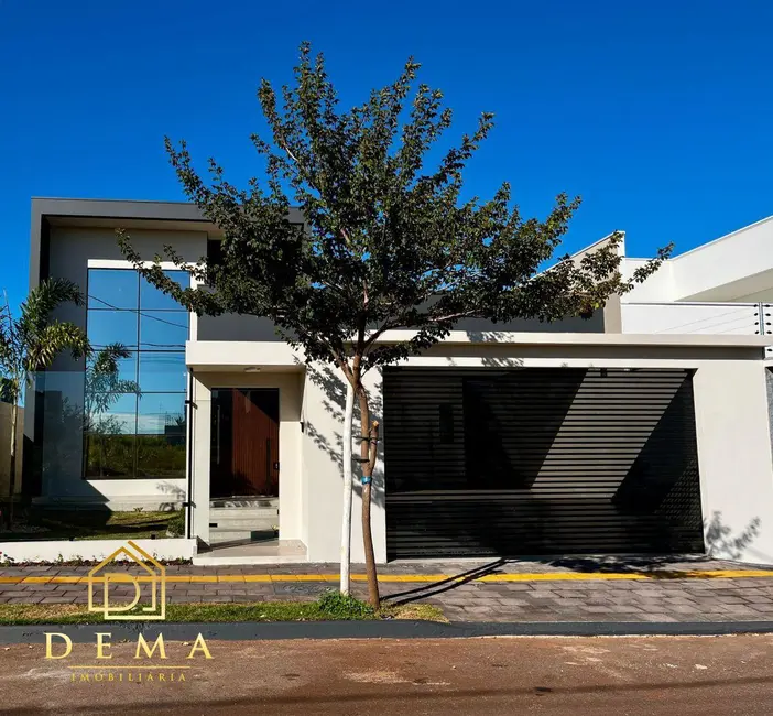 Casa com 1 quarto à venda, 171m2 em Vila Industrial, Toledo - PR - imagem 3 Foto 3 de Casa com 1 quarto à venda, 171m2 em Vila Industrial, Toledo - PR