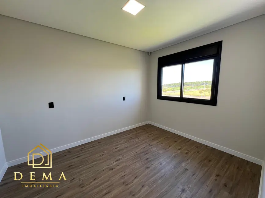 Casa com 2 quartos à venda, 196m2 em Vila Industrial, Toledo - PR - imagem 5 Foto 5 de Casa com 2 quartos à venda, 196m2 em Vila Industrial, Toledo - PR