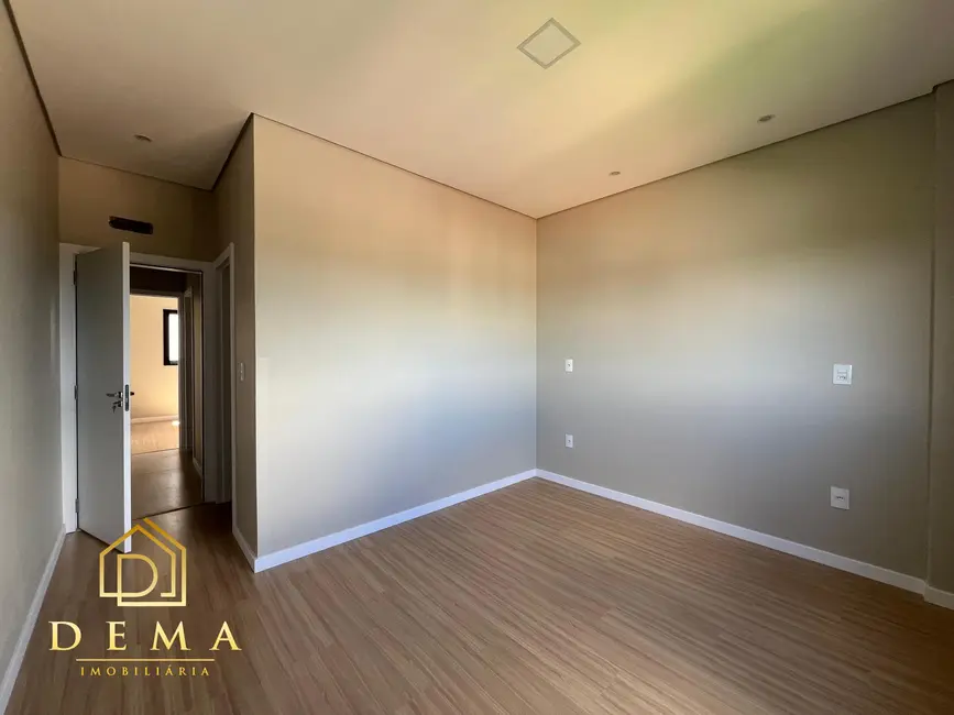 Foto 7 de Apartamento com 1 quarto para alugar, 80m2 em Vila Industrial, Toledo - PR