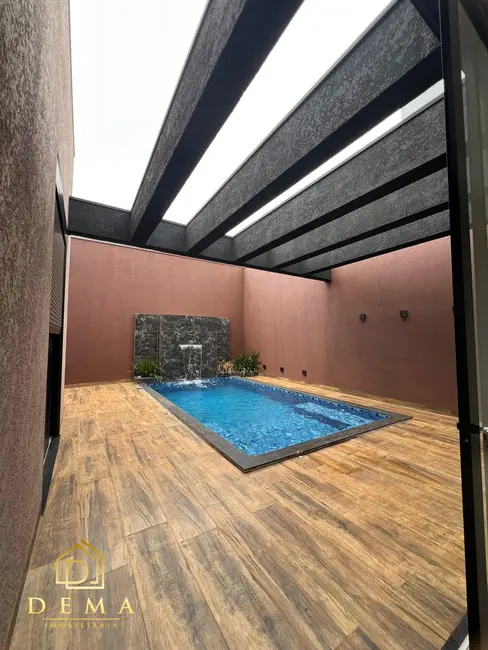 Foto 9 de Casa com 3 quartos à venda, 225m2 em Vila Industrial, Toledo - PR