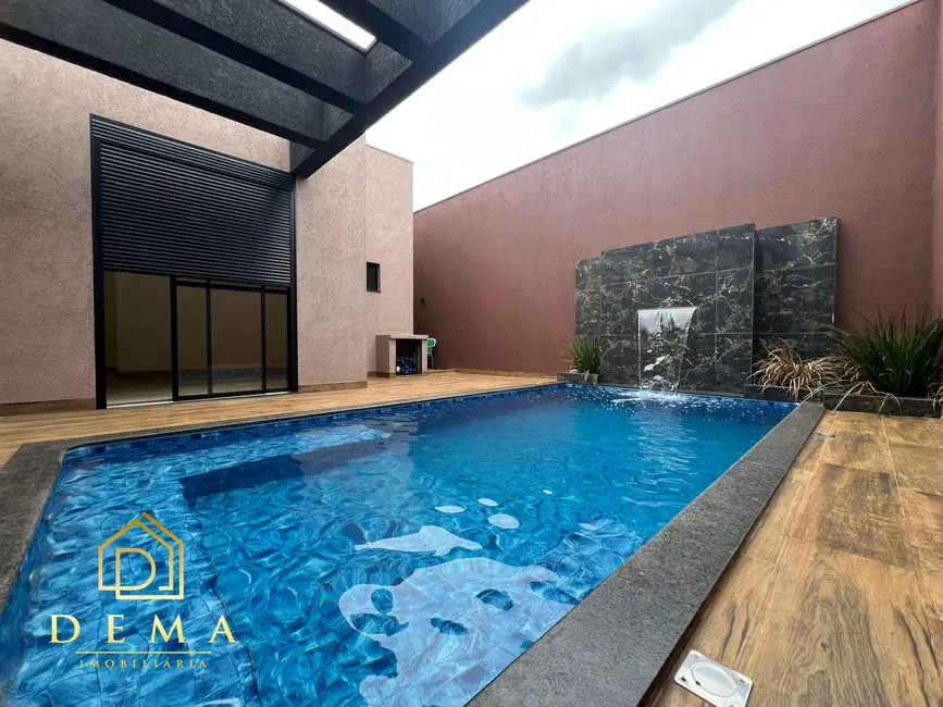 Foto 4 de Casa com 3 quartos à venda, 225m2 em Vila Industrial, Toledo - PR