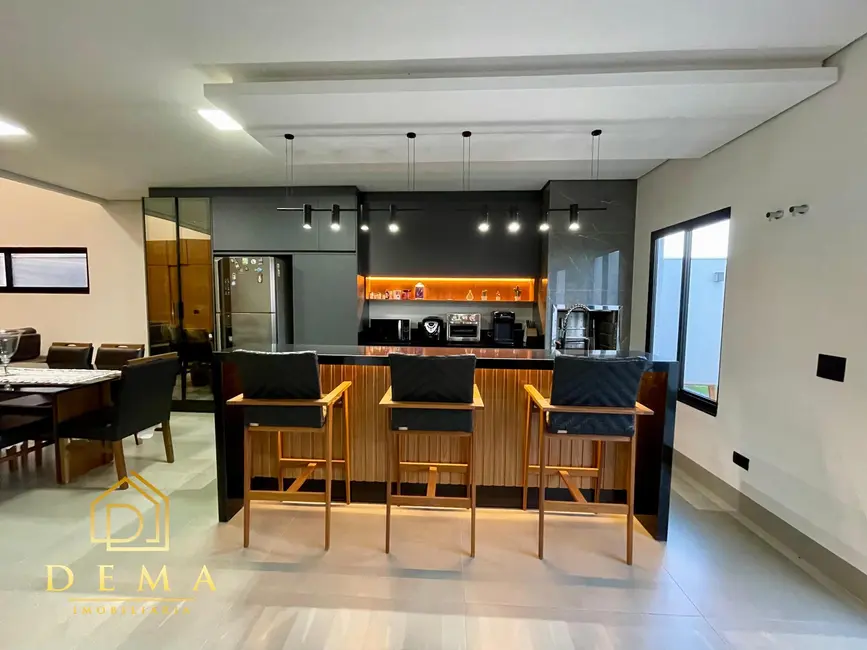 Foto 11 de Casa à venda, 154m2 em Umuarama - PR