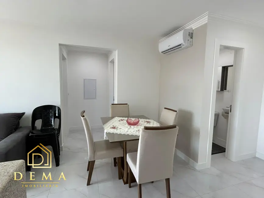 Foto 9 de Apartamento à venda, 72m2 em Itapema - SC