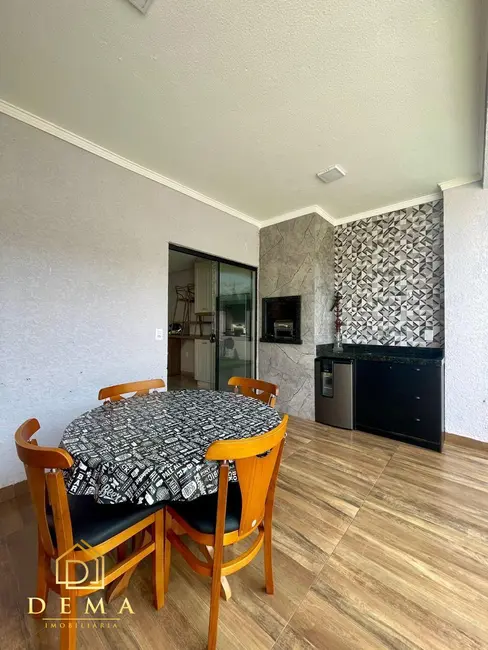 Foto 16 de Casa à venda em Jardim Concórdia, Toledo - PR