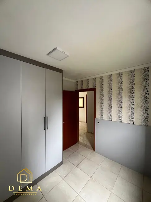 Foto 7 de Apartamento à venda em Jardim Porto Alegre, Toledo - PR