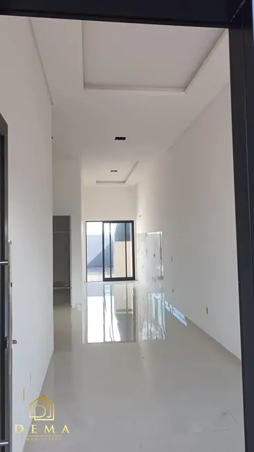 Foto 4 de Casa à venda em Jardim Coopagro, Toledo - PR