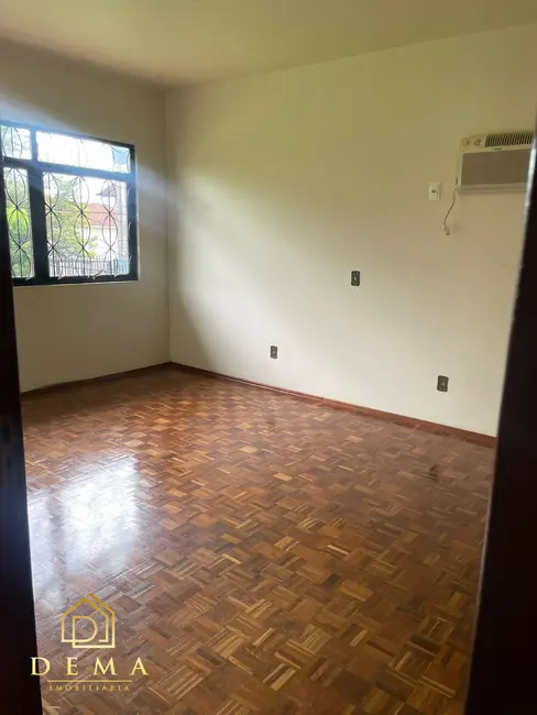 Foto 16 de Casa para alugar em Centro, Toledo - PR