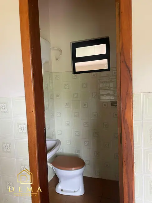 Casa para alugar em Centro, Toledo - PR - imagem 6 Foto 6 de Casa para alugar em Centro, Toledo - PR