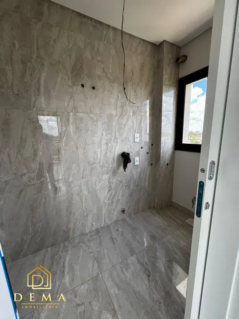 Foto 14 de Apartamento à venda em Jardim Gisela, Toledo - PR