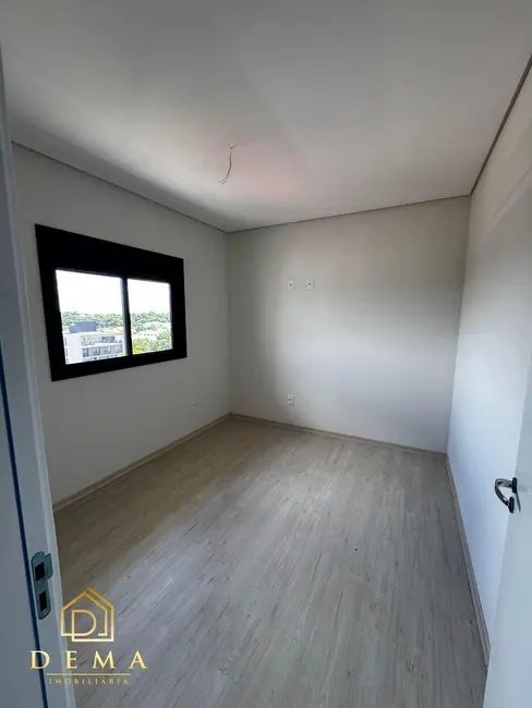 Foto 16 de Apartamento à venda em Jardim Gisela, Toledo - PR