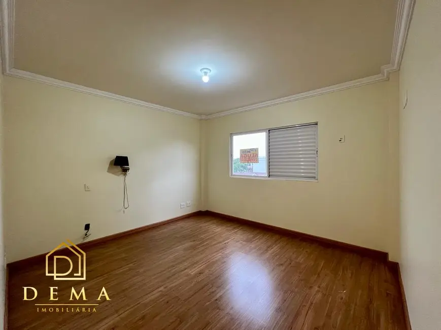 Foto 11 de Apartamento para alugar em Vila Industrial, Toledo - PR