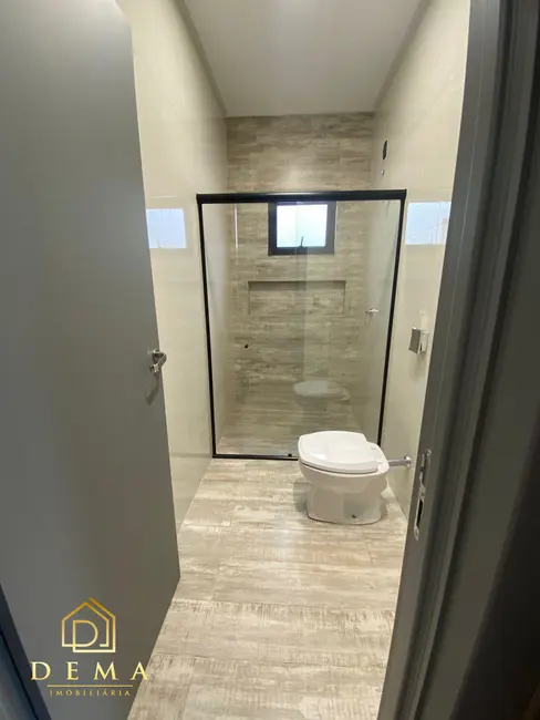 Foto 10 de Casa à venda em Vila Industrial, Toledo - PR