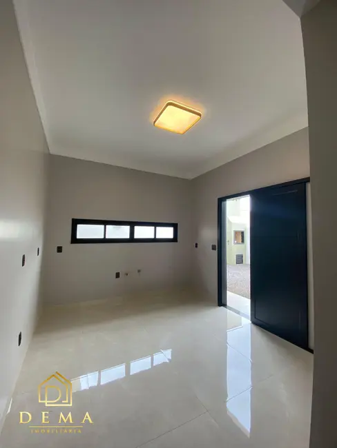 Foto 4 de Casa à venda em Vila Industrial, Toledo - PR