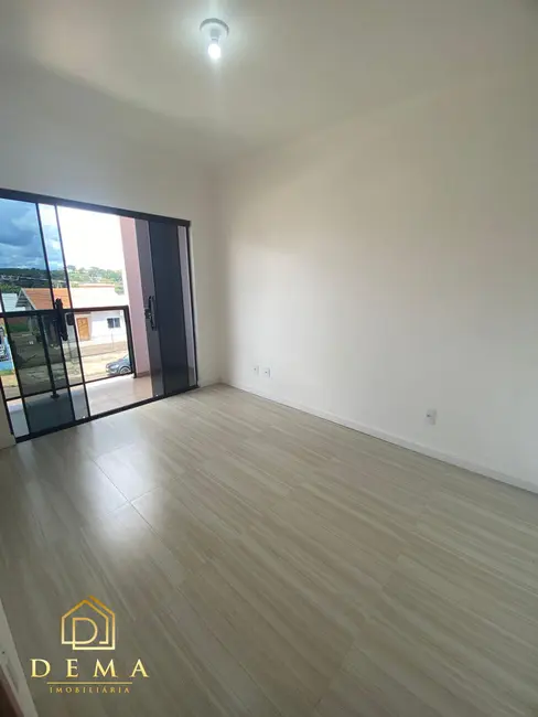 Foto 8 de Sobrado à venda em Toledo - PR