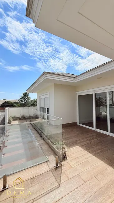 Foto 18 de Sobrado à venda em Jardim La Salle, Toledo - PR