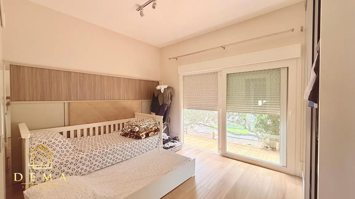 Foto 7 de Sobrado à venda em Jardim La Salle, Toledo - PR