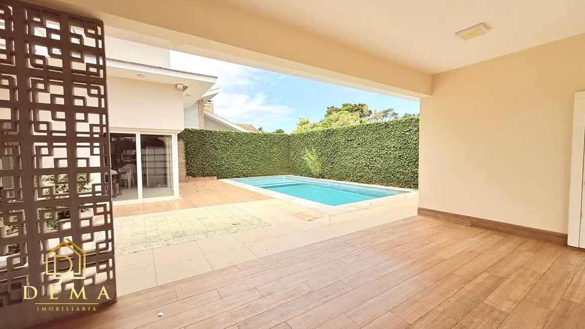 Foto 4 de Sobrado à venda em Jardim La Salle, Toledo - PR