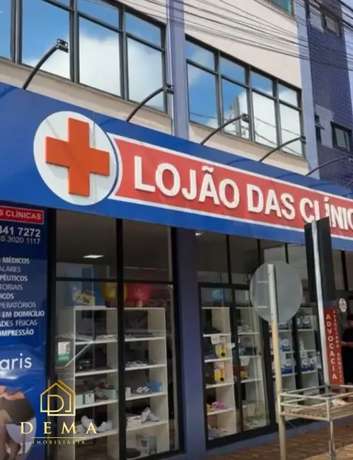 Loja à venda em Centro, Toledo - PR - imagem 1 Foto 1 de Loja à venda em Centro, Toledo - PR