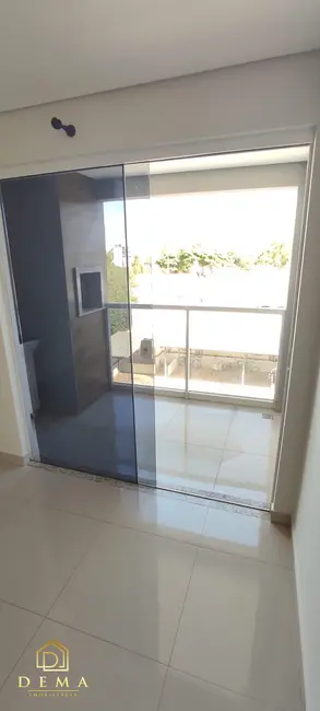 Foto 3 de Apartamento à venda em Jardim Gisela, Toledo - PR