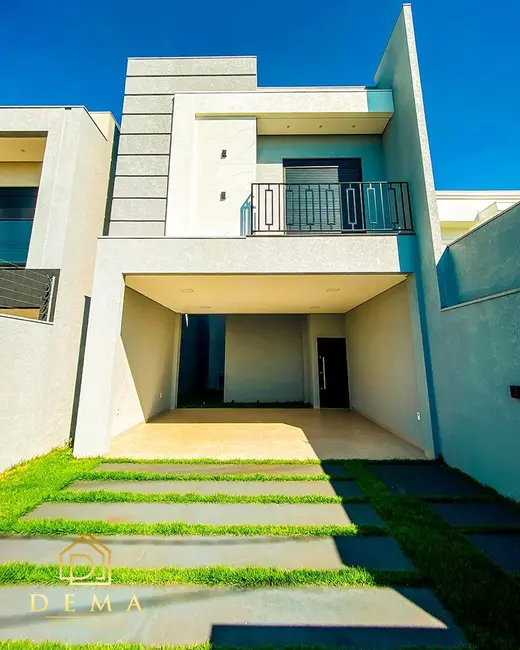 Foto 3 de Sobrado à venda em Toledo - PR