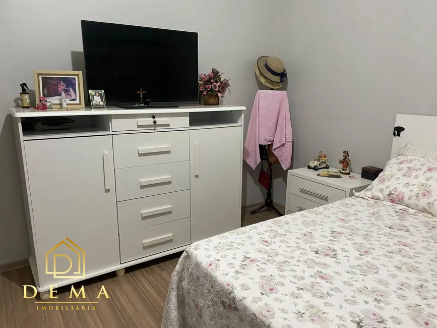 Foto 12 de Casa para alugar, 148m2 em Jardim Gisela, Toledo - PR