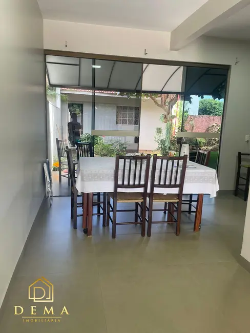 Casa para alugar, 148m2 em Jardim Gisela, Toledo - PR - imagem 5 Foto 5 de Casa para alugar, 148m2 em Jardim Gisela, Toledo - PR