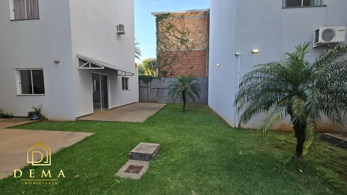 Foto 12 de Apartamento à venda em Jardim Pancera, Toledo - PR