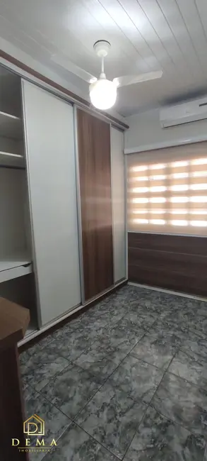 Foto 8 de Casa à venda e para alugar em Jardim Gisela, Toledo - PR