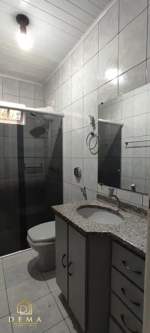 Foto 9 de Casa à venda e para alugar em Jardim Gisela, Toledo - PR