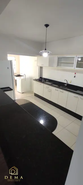 Foto 4 de Apartamento à venda em Vila Industrial, Toledo - PR