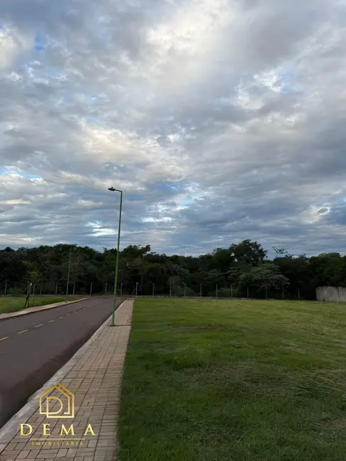 Foto 1 de Terreno / Lote à venda em Jardim Porto Alegre, Toledo - PR